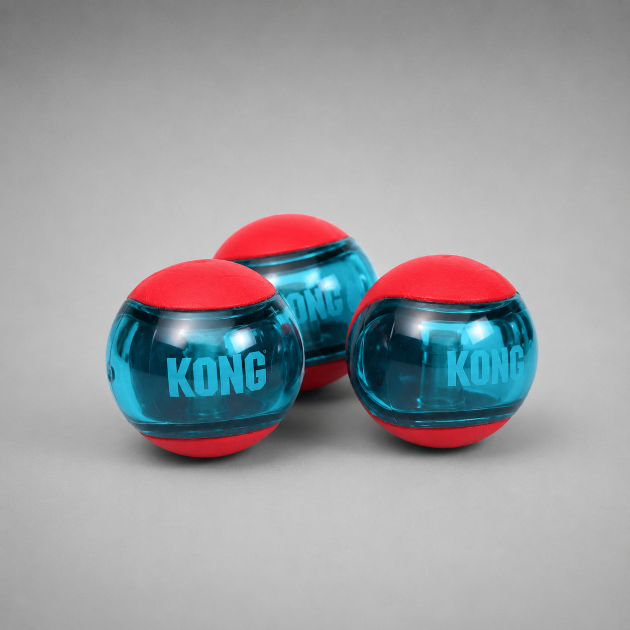 KONG Squeezz® Action Ball Red